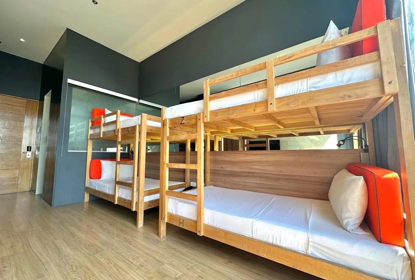 Azumi Boutique Hotel, Multiple Use Hotel Staycation Approved Muntinlupa City
