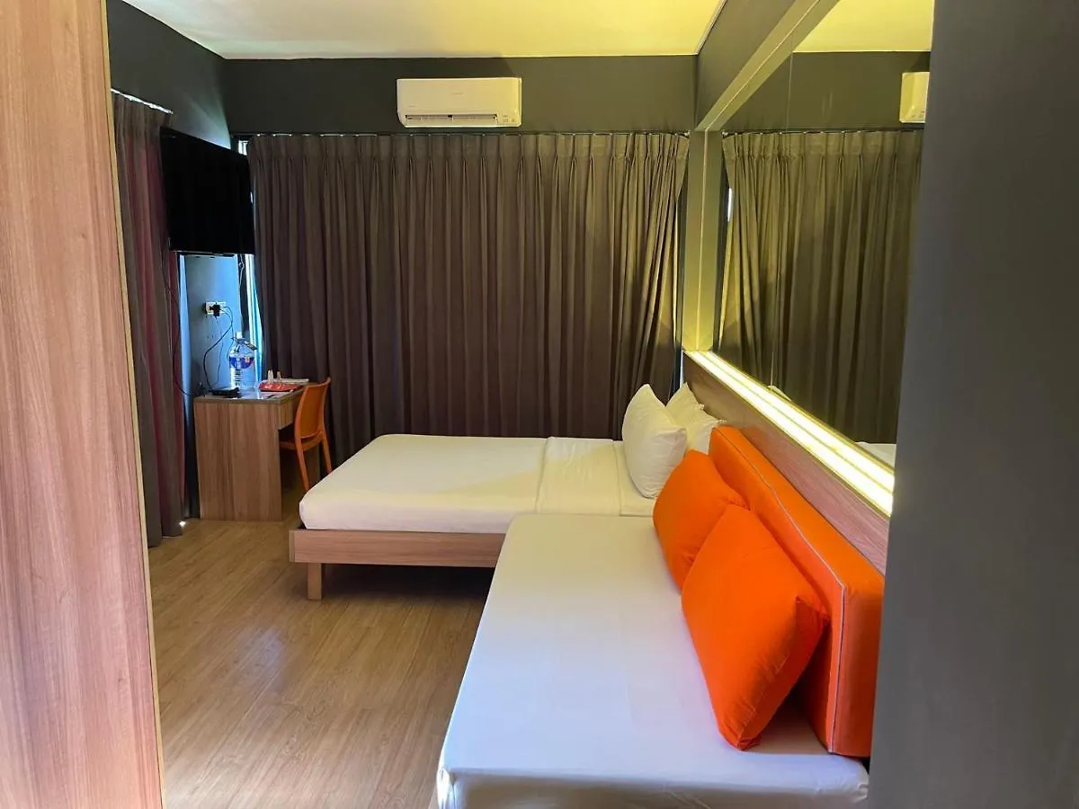 Azumi Boutique Hotel Manila 4*,