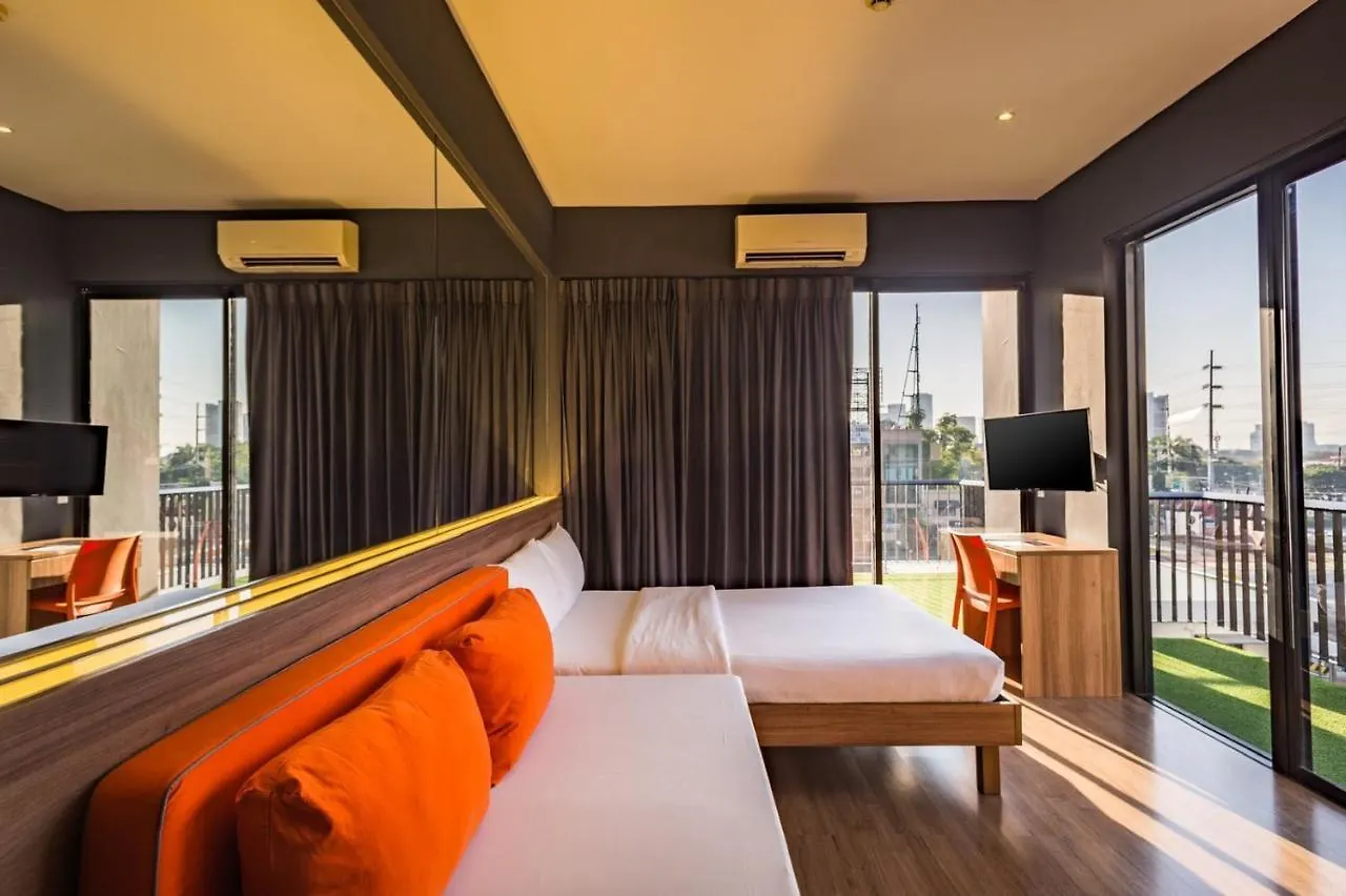 Azumi Boutique Hotel Muntinlupa City