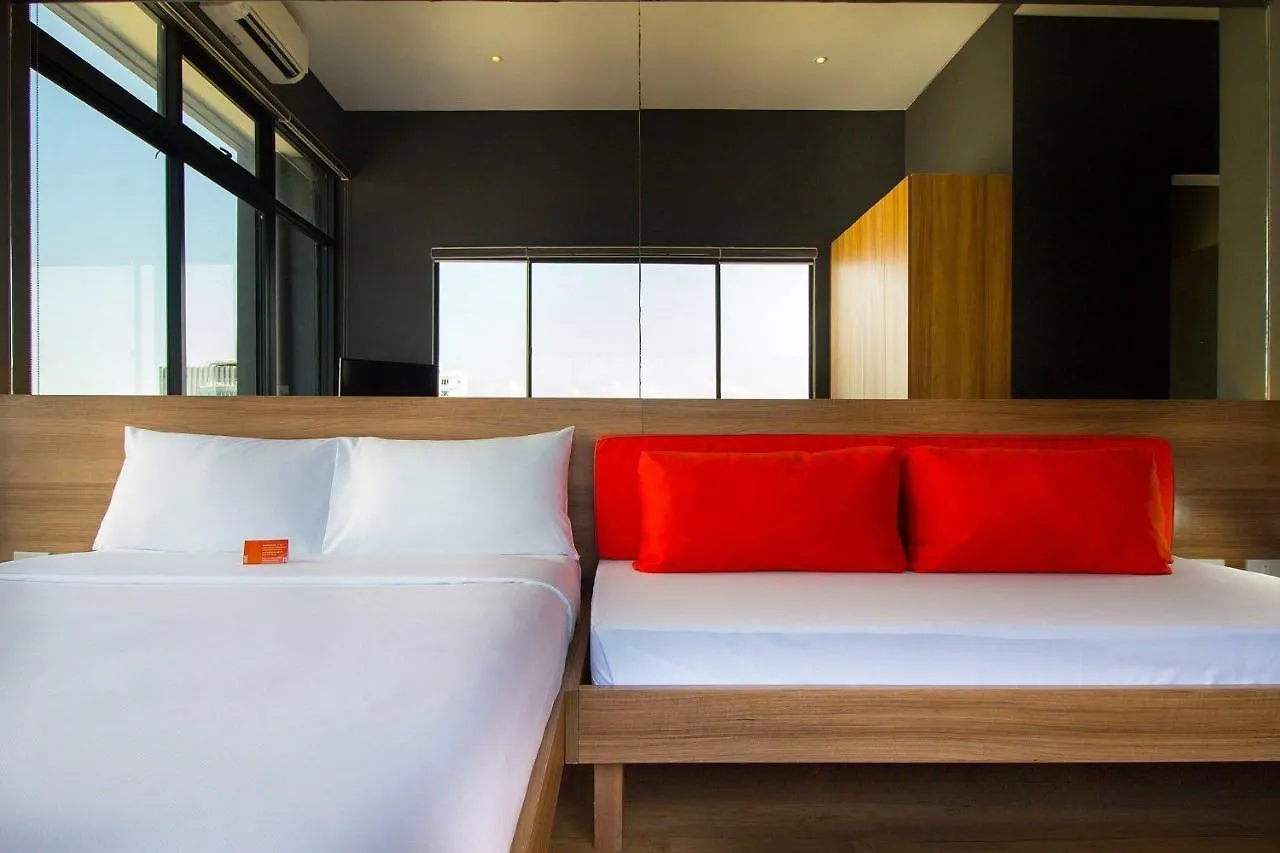Azumi Boutique Hotel Muntinlupa City