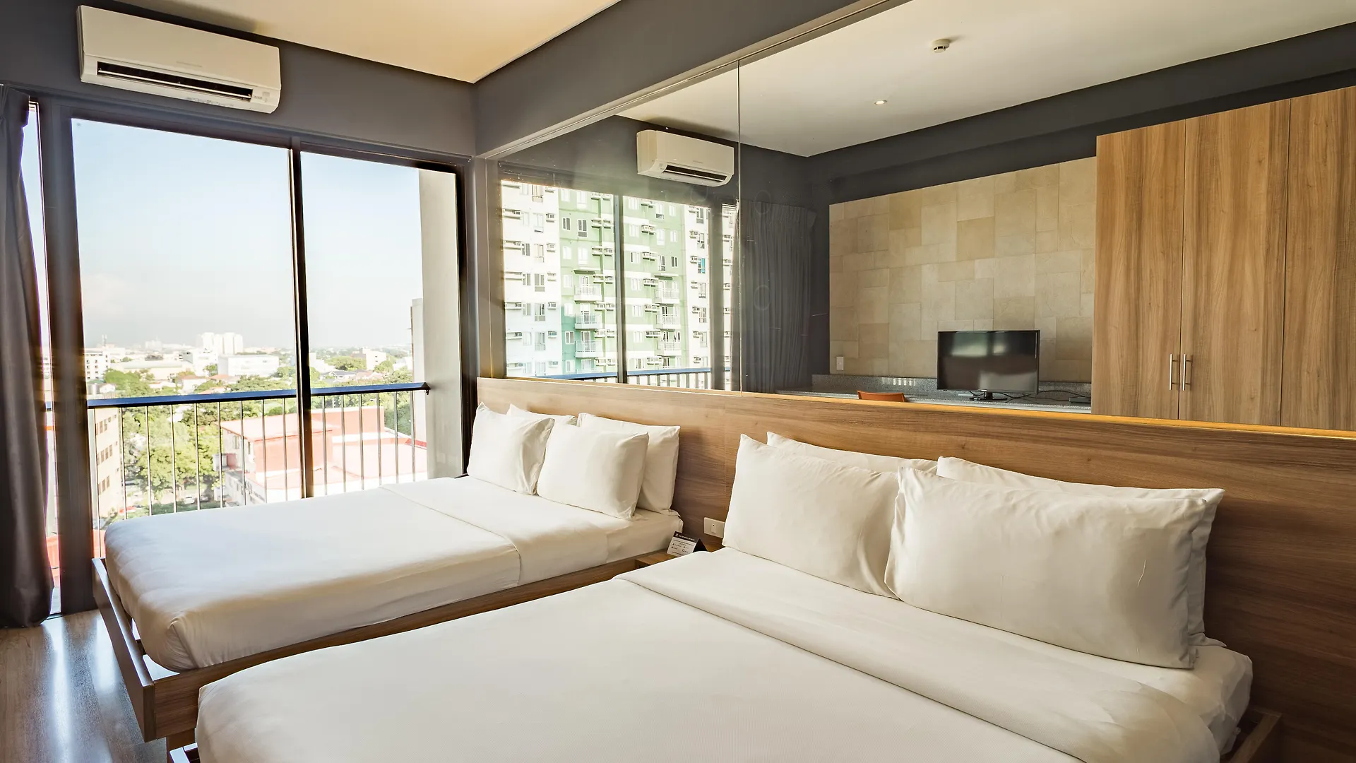 Azumi Boutique Hotel Muntinlupa City