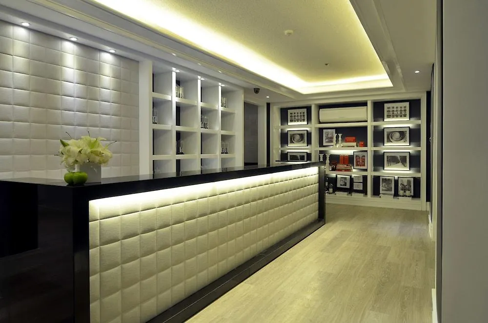 Azumi Boutique Hotel Muntinlupa City 4*,
