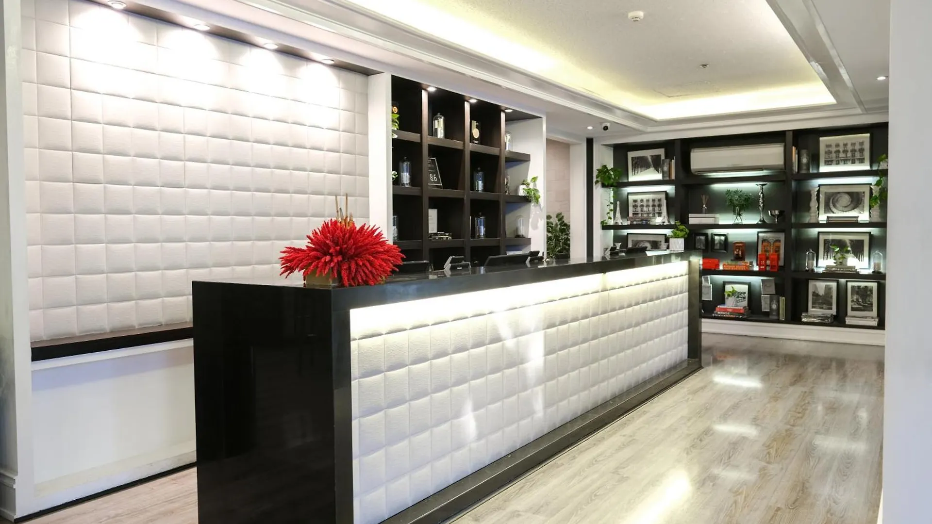 Azumi Boutique Hotel Muntinlupa City