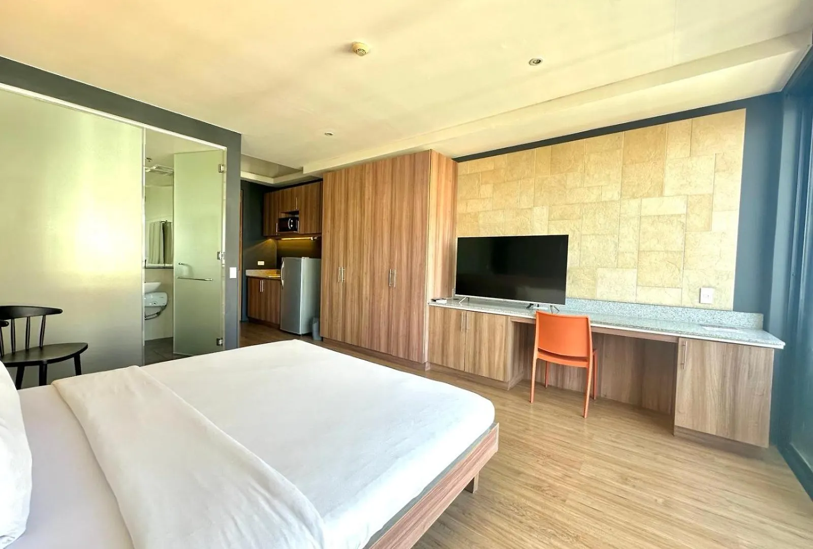 Azumi Boutique Hotel Muntinlupa City