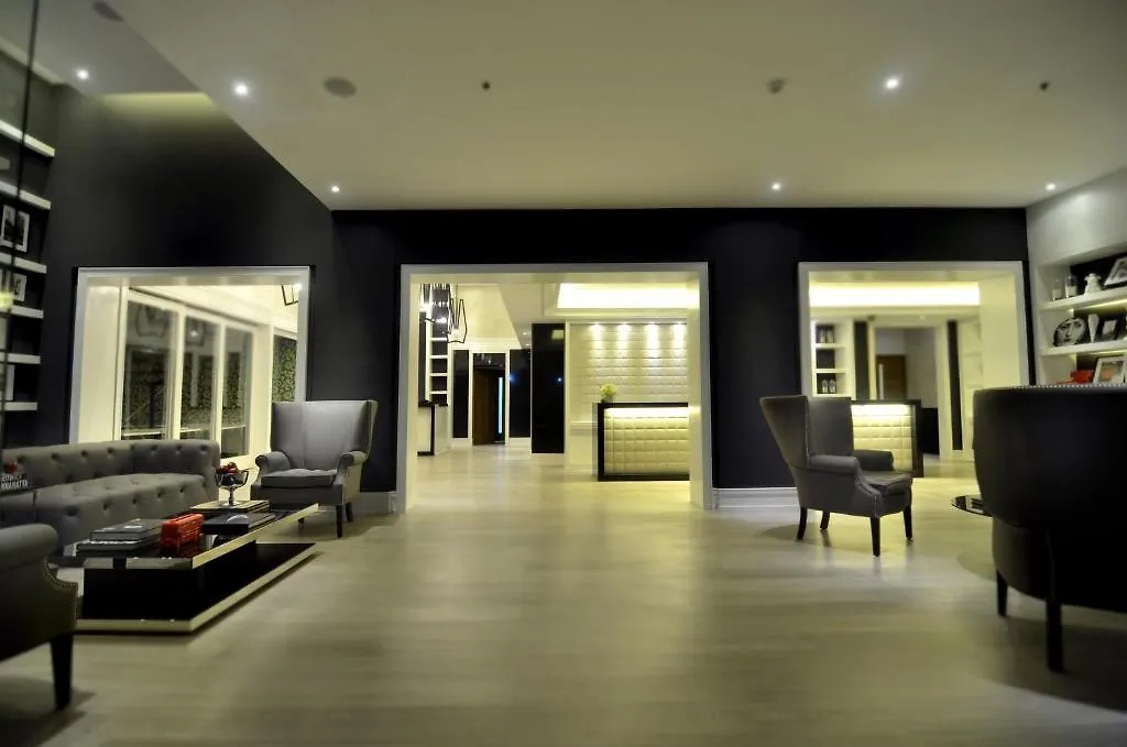 Azumi Boutique Hotel Muntinlupa City