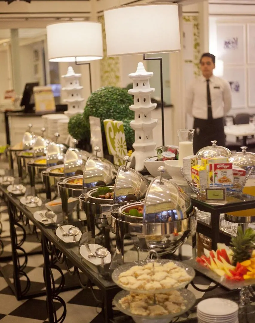 Azumi Boutique Hotel Muntinlupa City