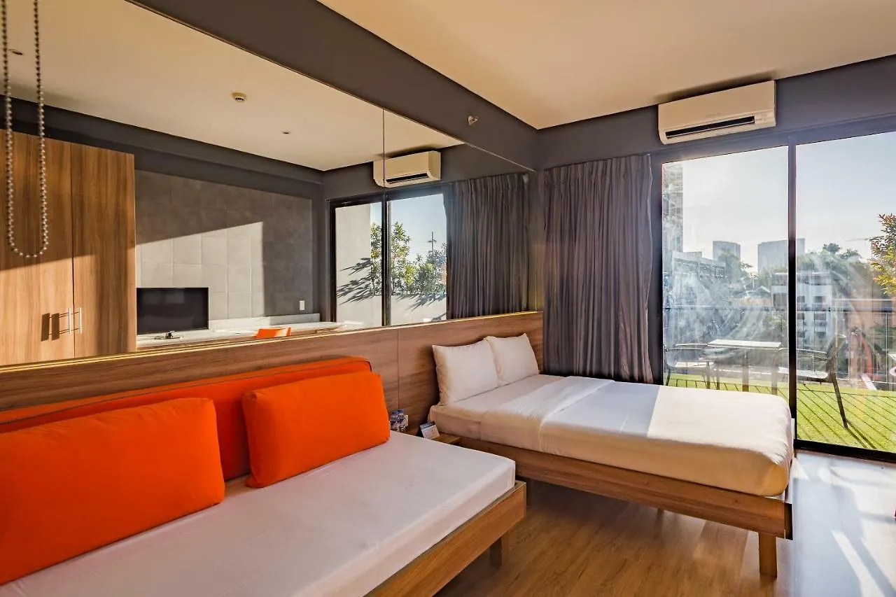 Azumi Boutique Hotel Muntinlupa City