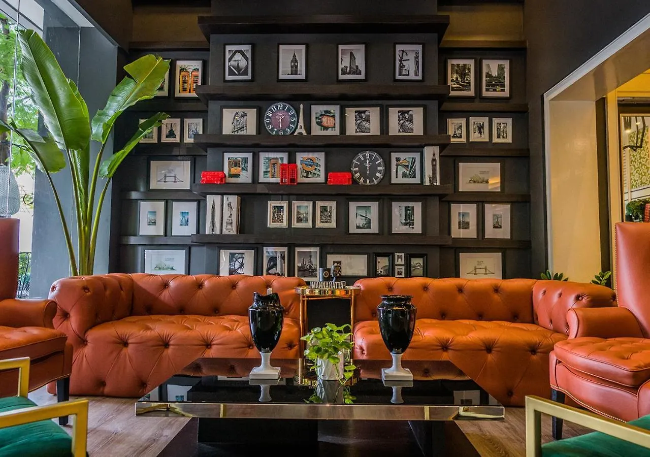 Azumi Boutique Hotel Muntinlupa City